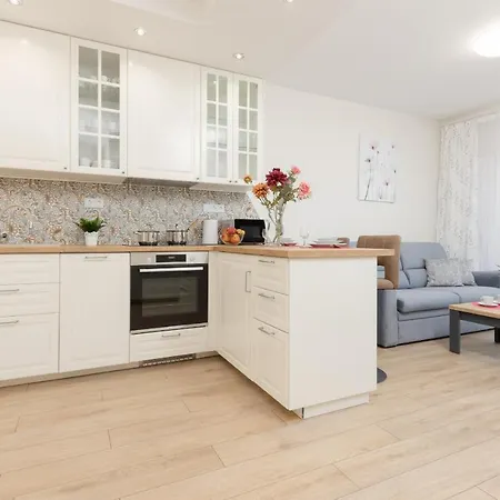 Szlachecka By Renters Apartmán Varšava