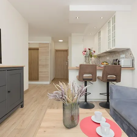 Szlachecka By Renters Varšava